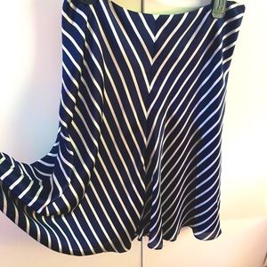 Ralph Lauren Fully Lined NavyWhite Chevron Skirt